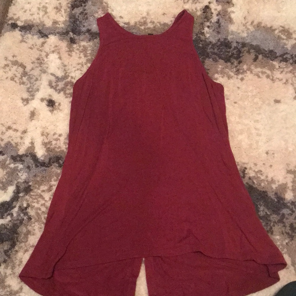 Split back comfy tank top